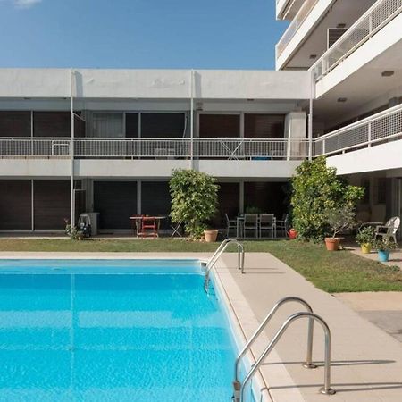 Apartamento Βουλα A Gem At Voula 1' Walk From The Beach Atenas Exterior foto